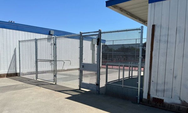 gate2